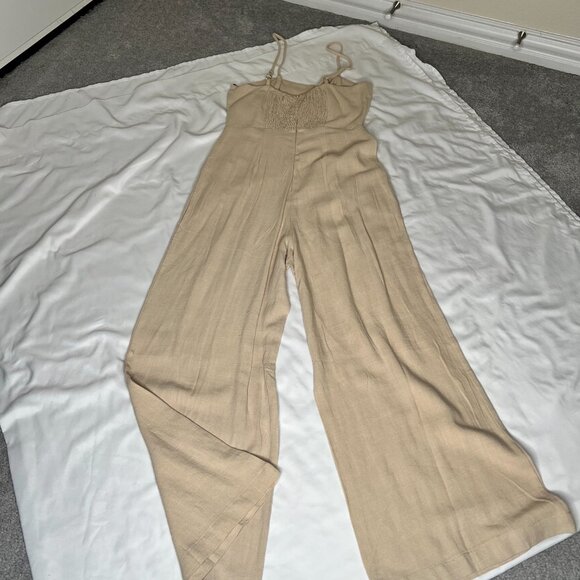 Forever 21 Women's Wideleg Jumpsuit in Taupe - US Small - Picture 5 of 9